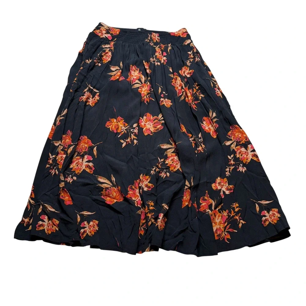 GARNET HILL Midi Skirt Black Floral Button Front Smocked Back Women's Size Small - Picture 7 of 7